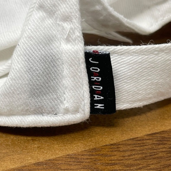 Nike Air Jordan Hat Child Size White 100% Cotton Adjustable Hook & Loop Back - Picture 5 of 12